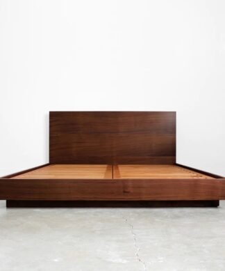 Hanko Solid Plinth Bed