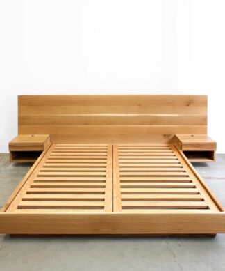 Hanko Solid Plinth Bed With Side Tables