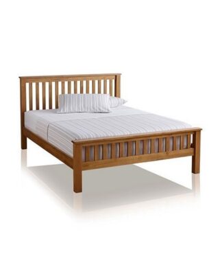 Mauritius Teak wooden bed Natural