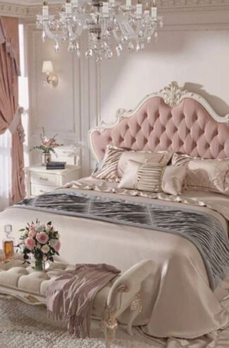 Kamar set furniture klasik ukiran warna putih