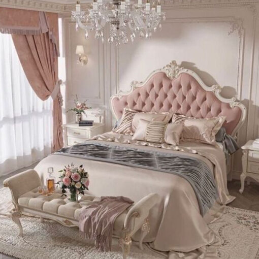 Kamar set furniture klasik ukiran warna putih CV Aqma Furniture