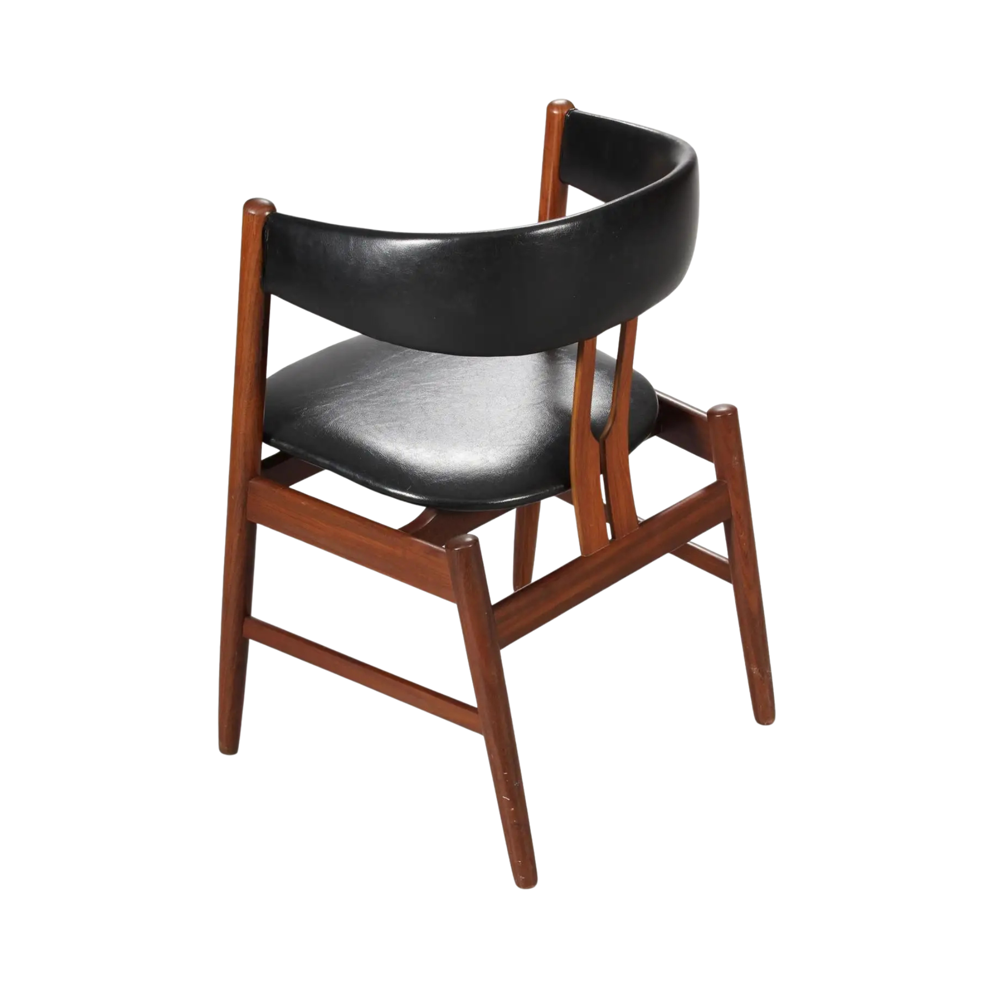 Rounded Wooden Cafe Chair with Curved Back and Padded Seat CV Aqma Furniture Rounded Wooden Cafe Chair with Curved Back and Padded Seat CV Aqma Furniture